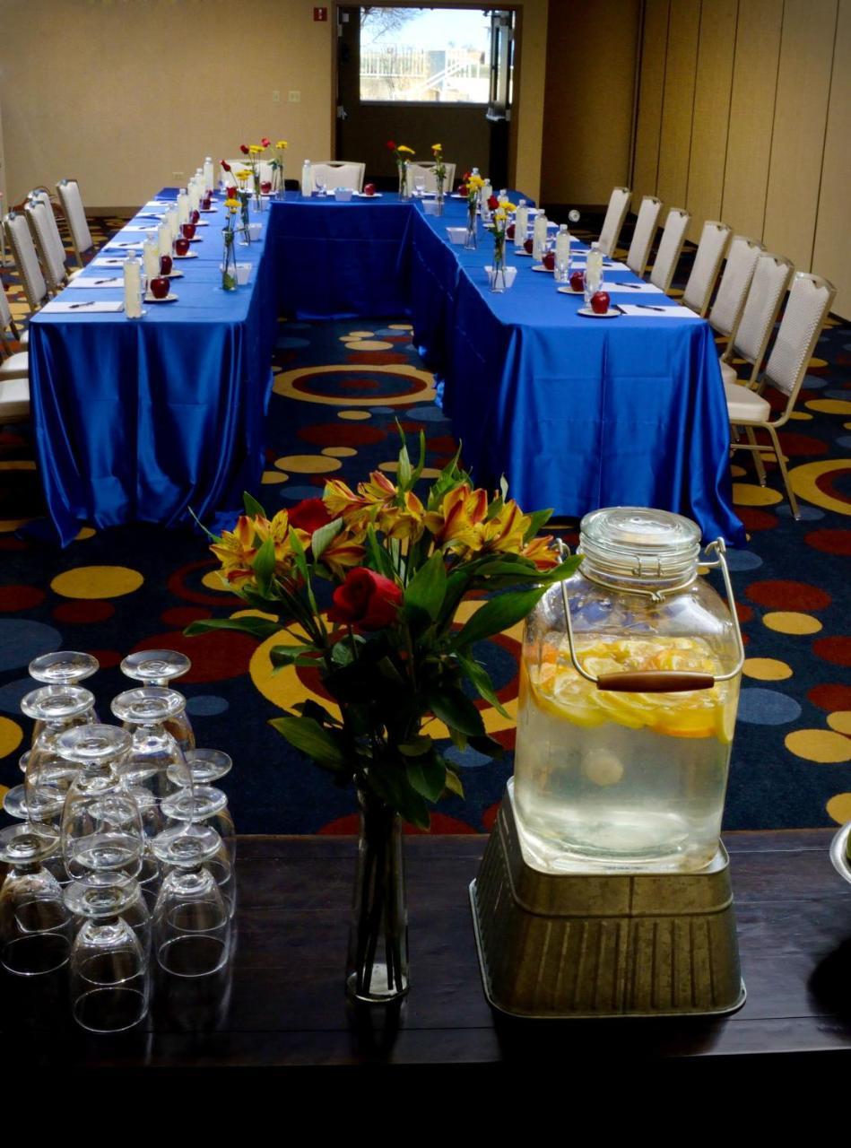 Illinois Beach Resort & Conf. Center; Best Western Premier Collection Zion Luaran gambar