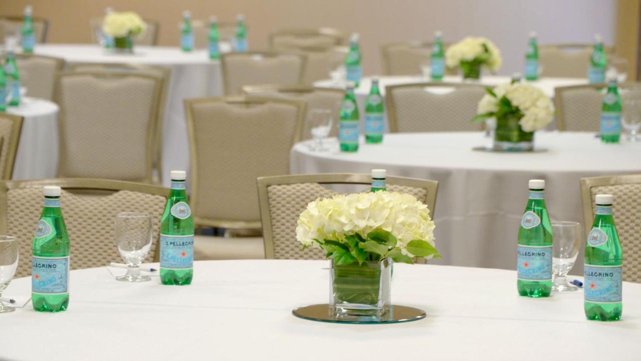 Illinois Beach Resort & Conf. Center; Best Western Premier Collection Zion Luaran gambar
